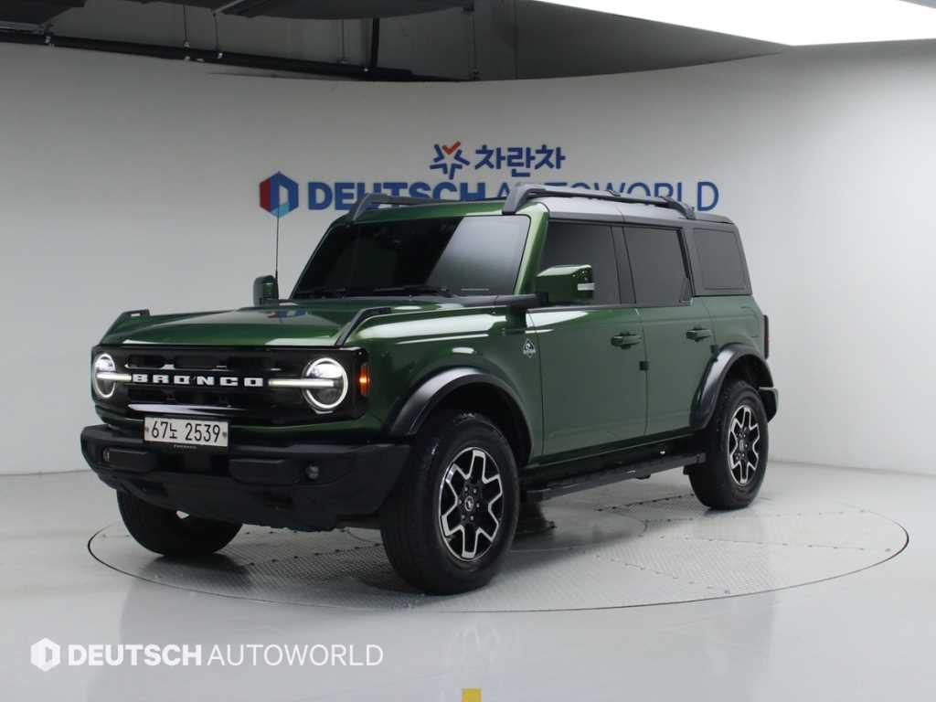 Ford Bronco 2022 Verde - Importación desde Corea - HF Imports Iquique - Foto 1