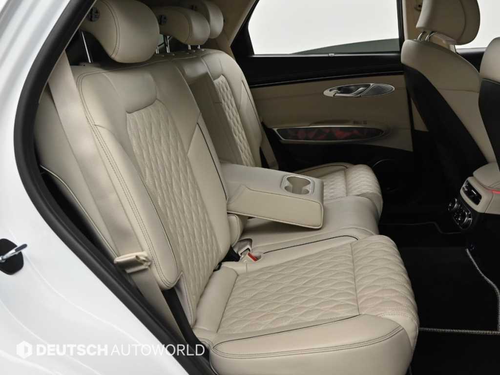 Genesis GV70 - Vista 12