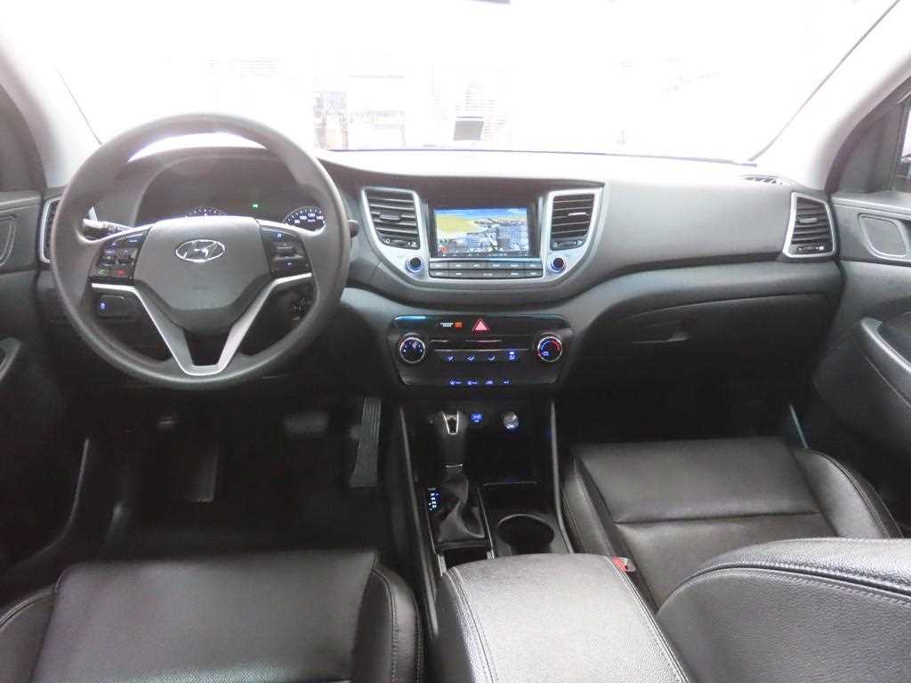 HYUNDAI Tucson - Vista 7