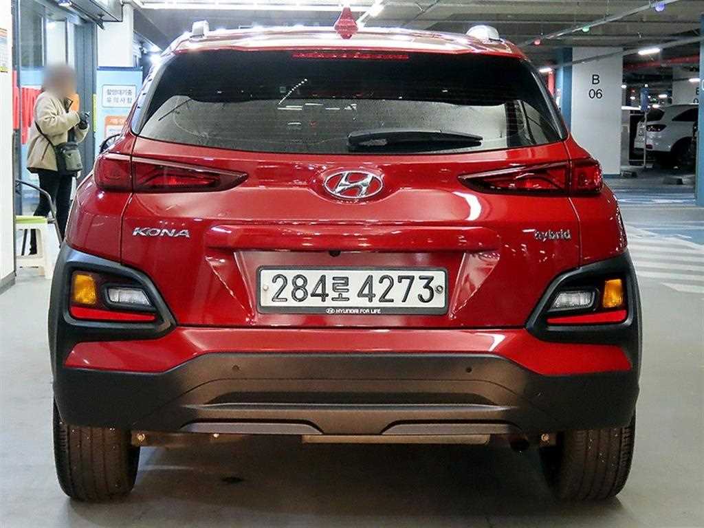 HYUNDAI Kona - Vista 5