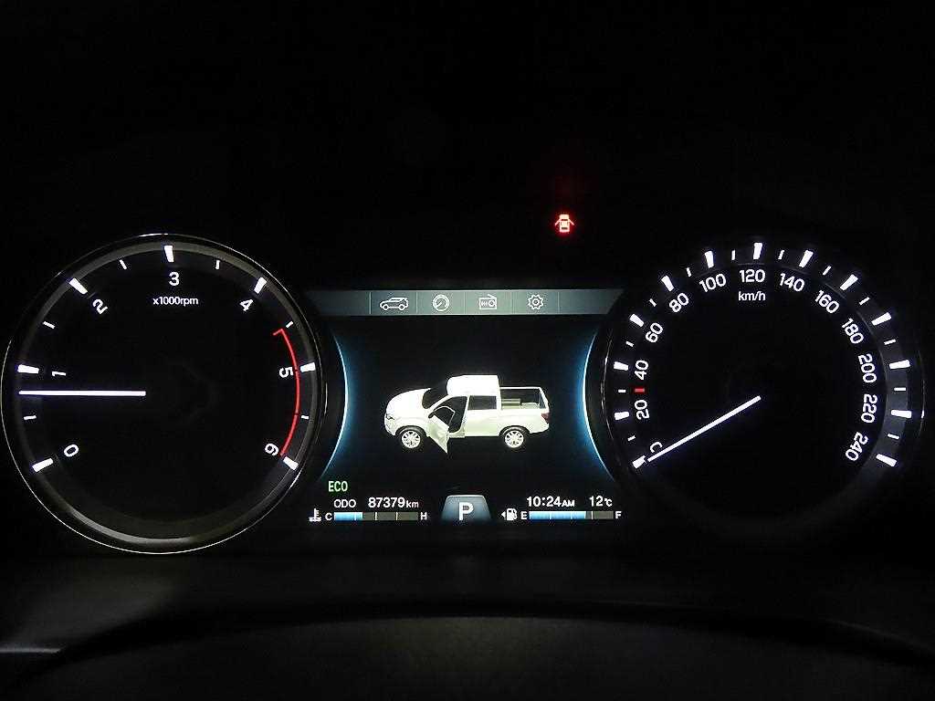 Ssangyong Rexton - Vista 9