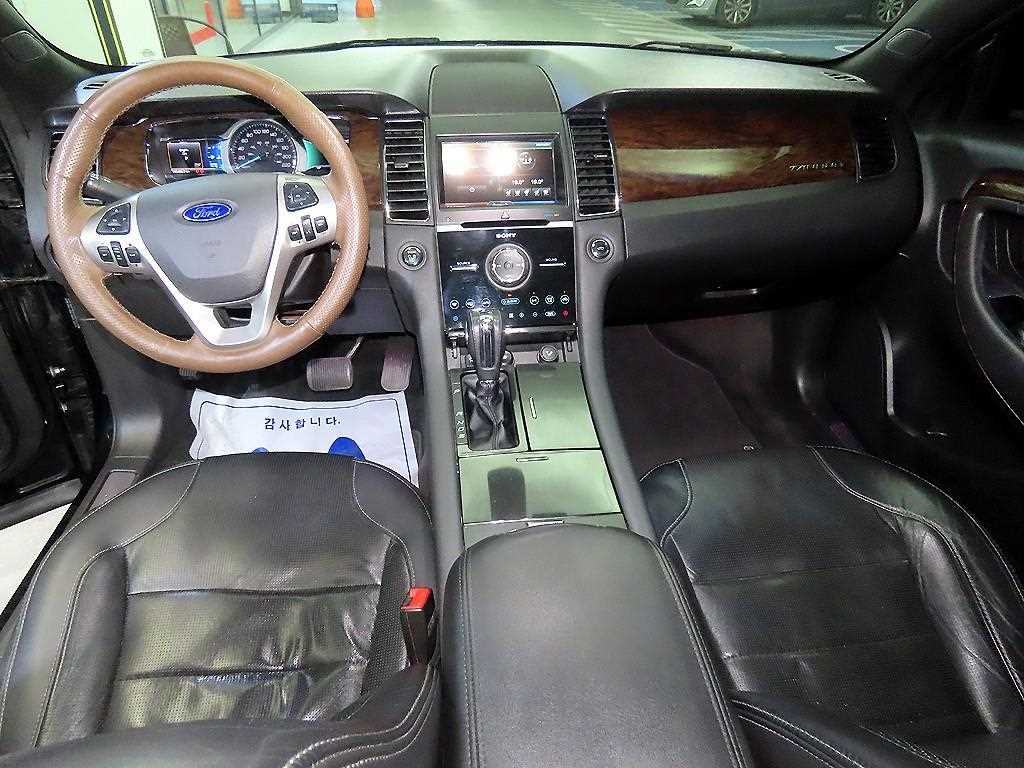 Ford Torus - Vista 10
