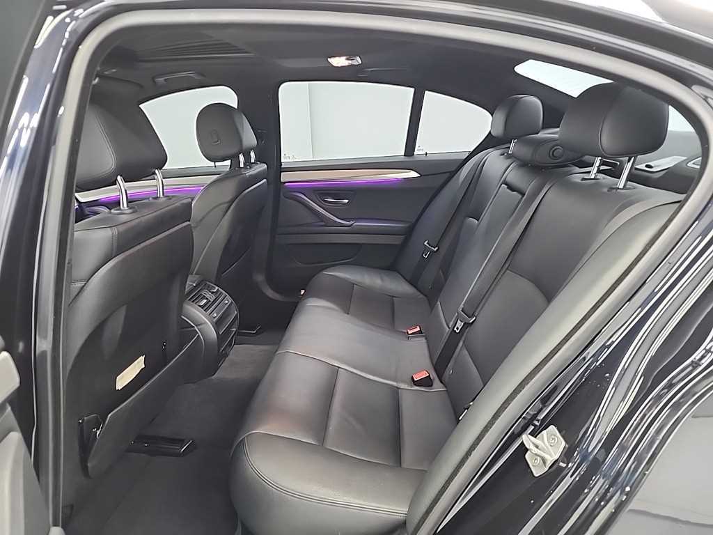 BMW 5 Series - Vista 12