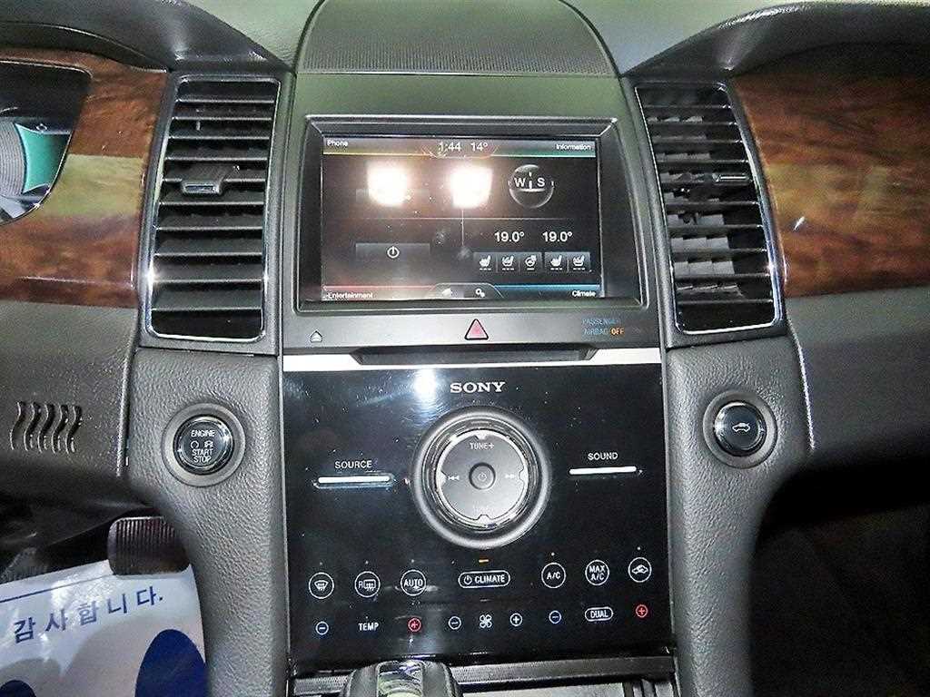 Ford Torus - Vista 11
