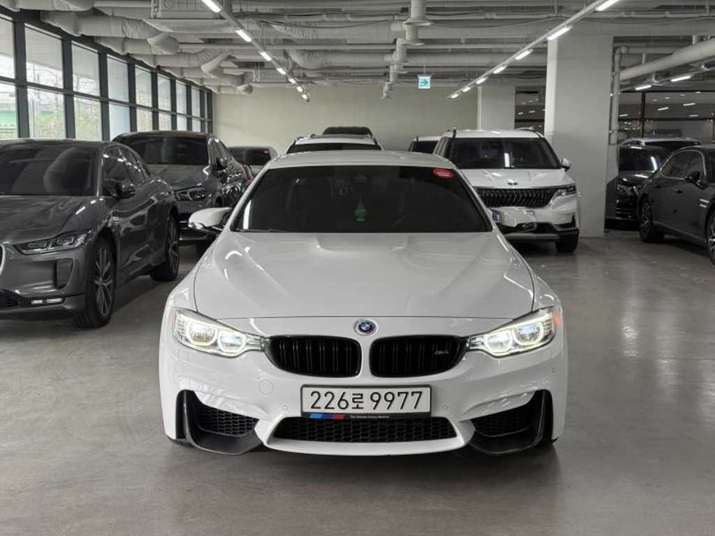 BMW 4 Series - Vista 5