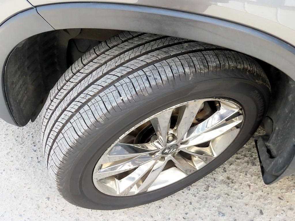KIA Sorento 2014 Gris - Importación desde Corea - HF Imports Iquique - Foto 20