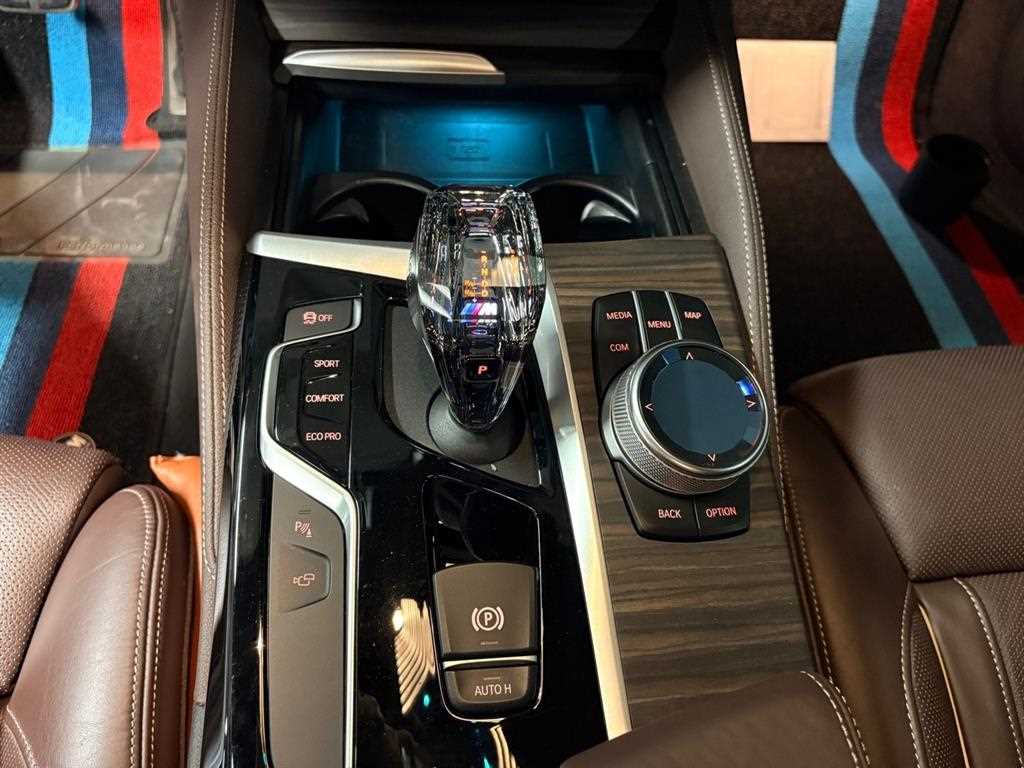 BMW 5 Series - Vista 10