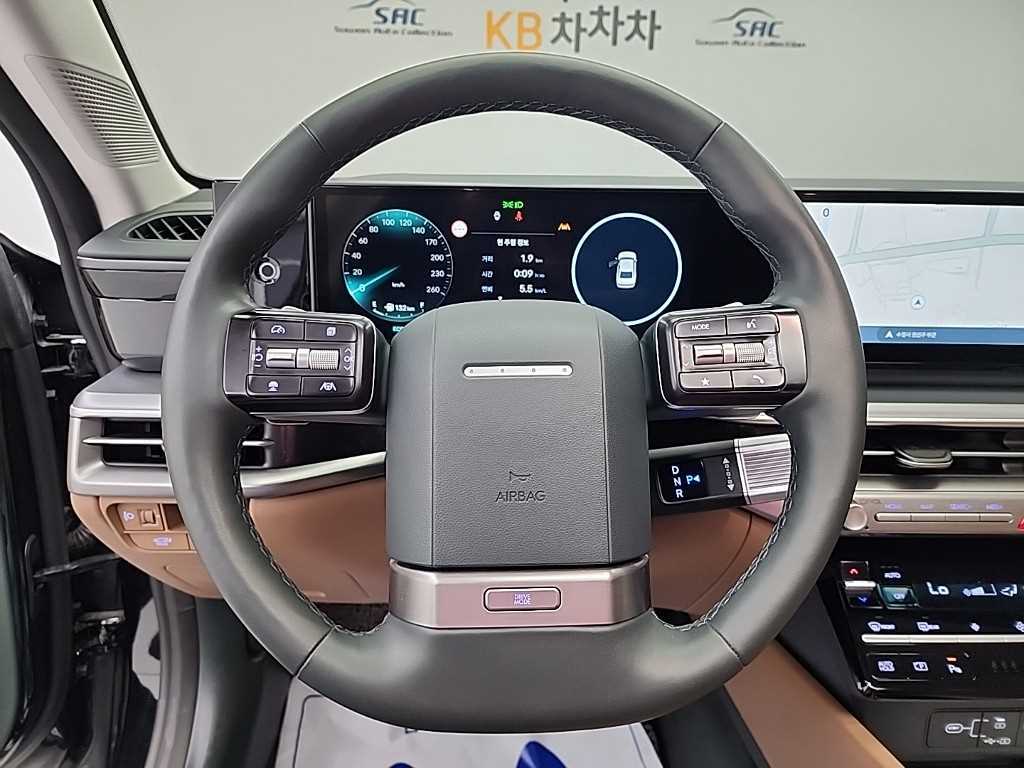 HYUNDAI Grandeur - Vista 9