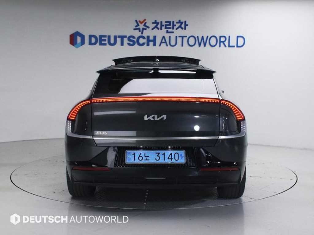KIA EV6 - Vista 5
