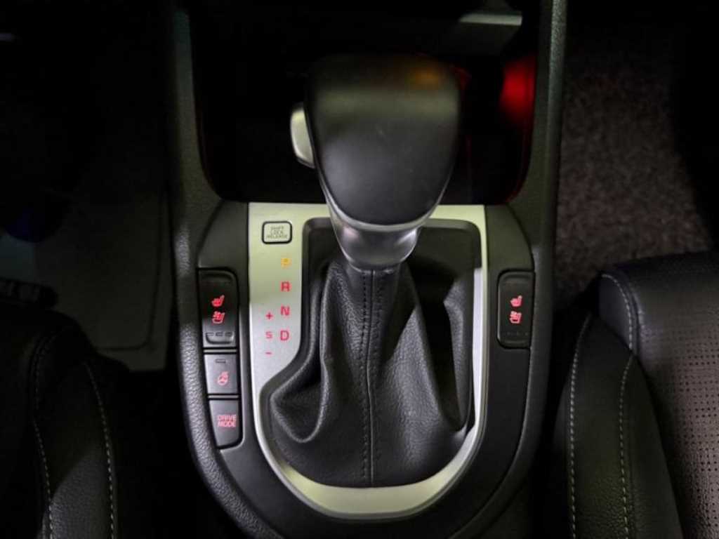 KIA K3 2019 Gris - Importación desde Corea - HF Imports Iquique - Foto 13