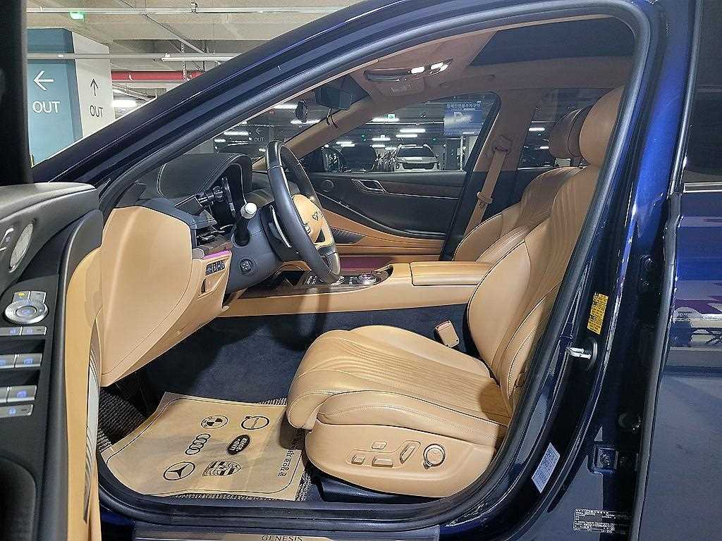 Genesis G80 - Vista 7