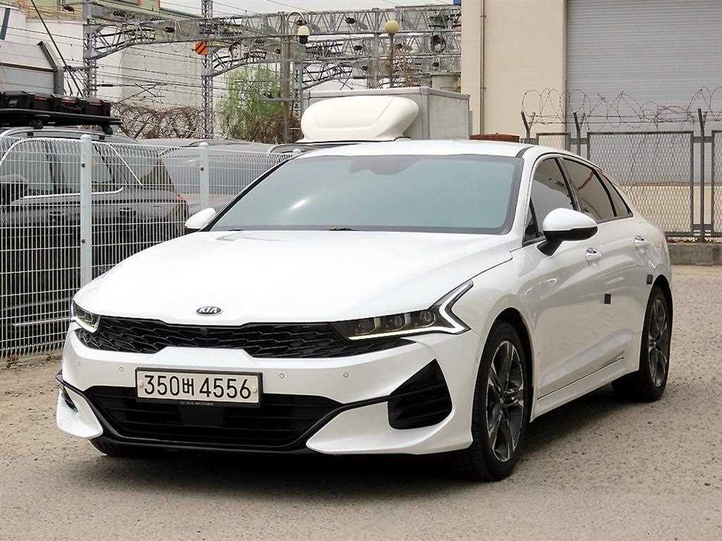 KIA K5 - Vista 2