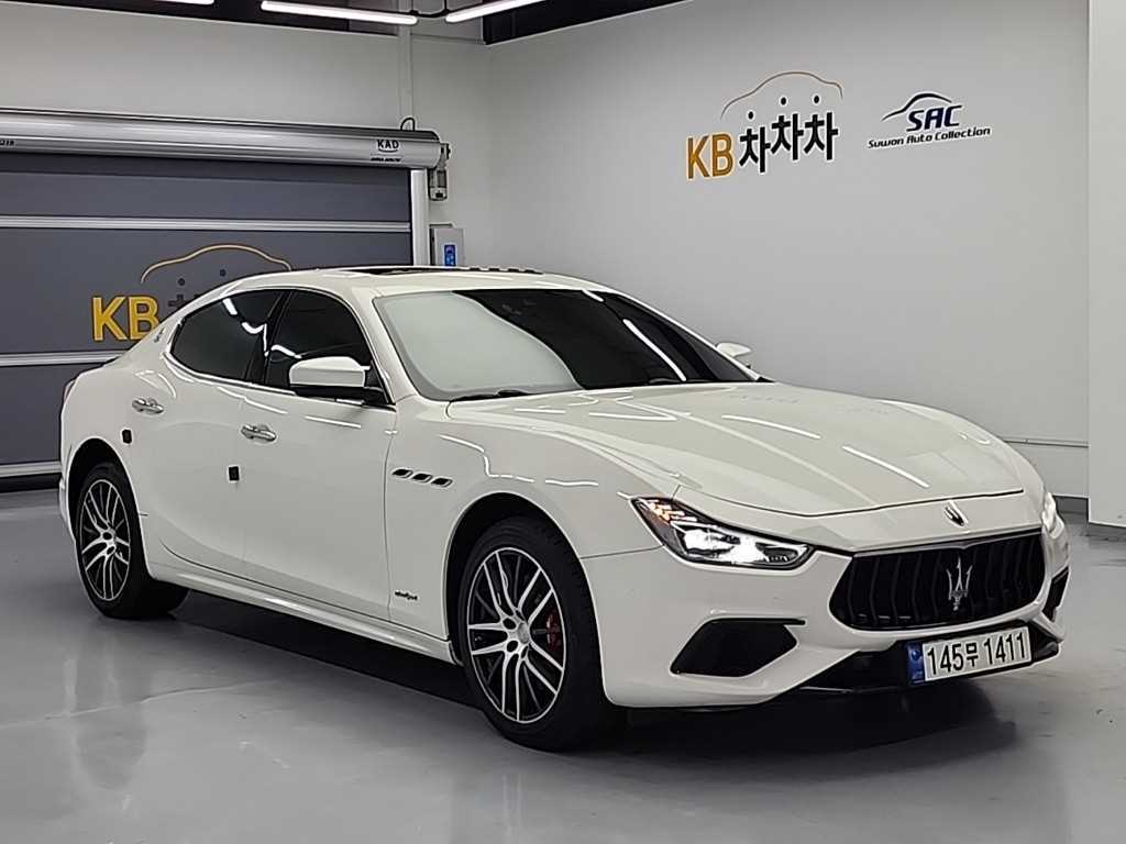Maserati Ghibli - Vista 4