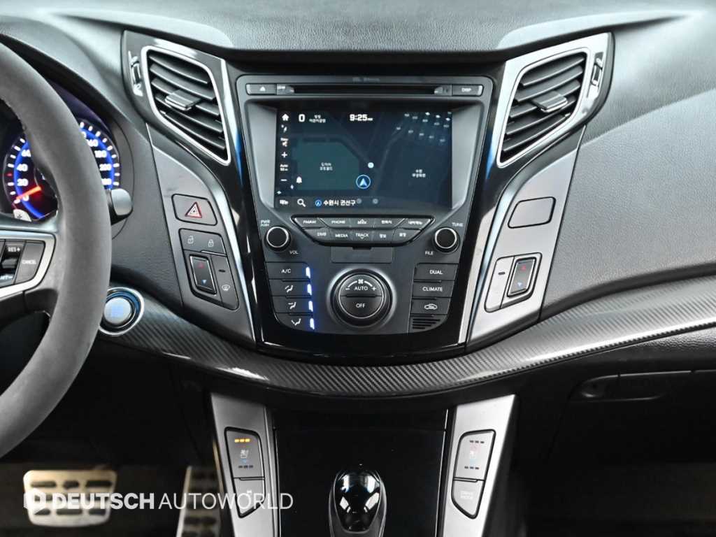 HYUNDAI i40 2016 Negro - Importación desde Corea - HF Imports Iquique - Foto 14