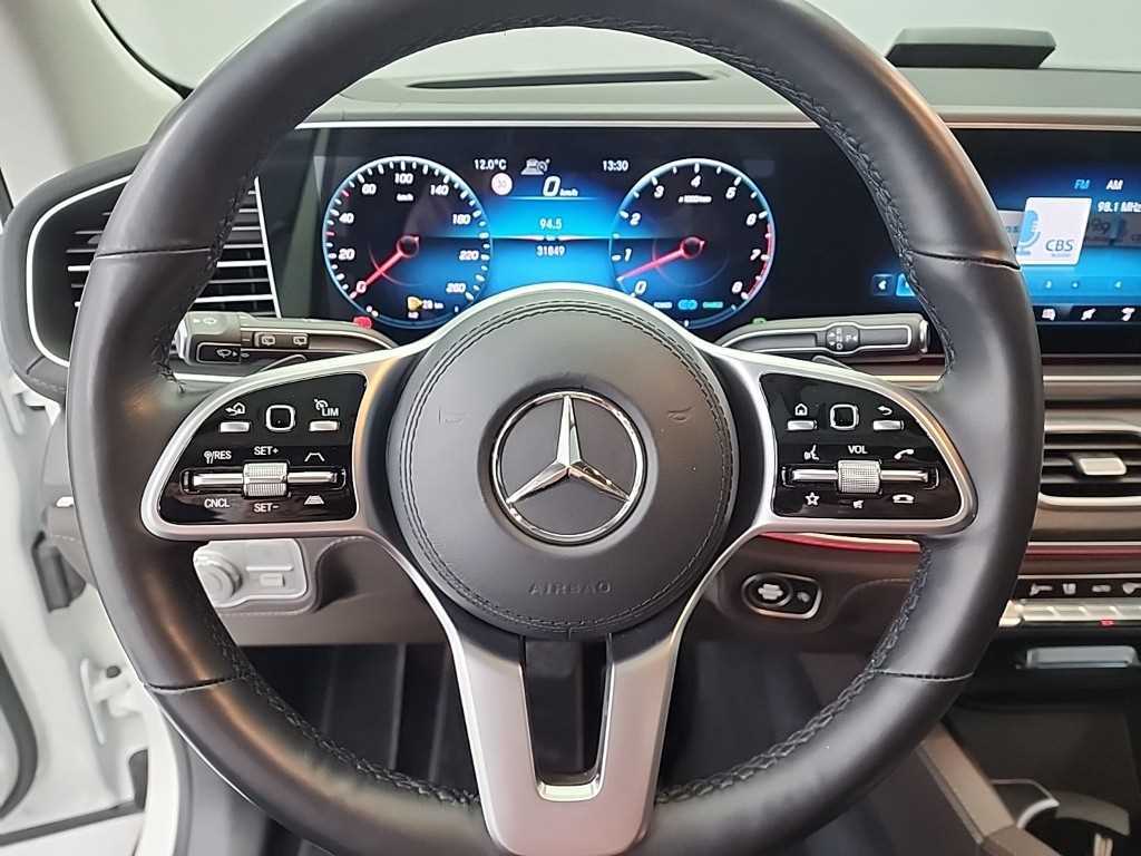 Mercedes Benz GLE Class - Vista 9