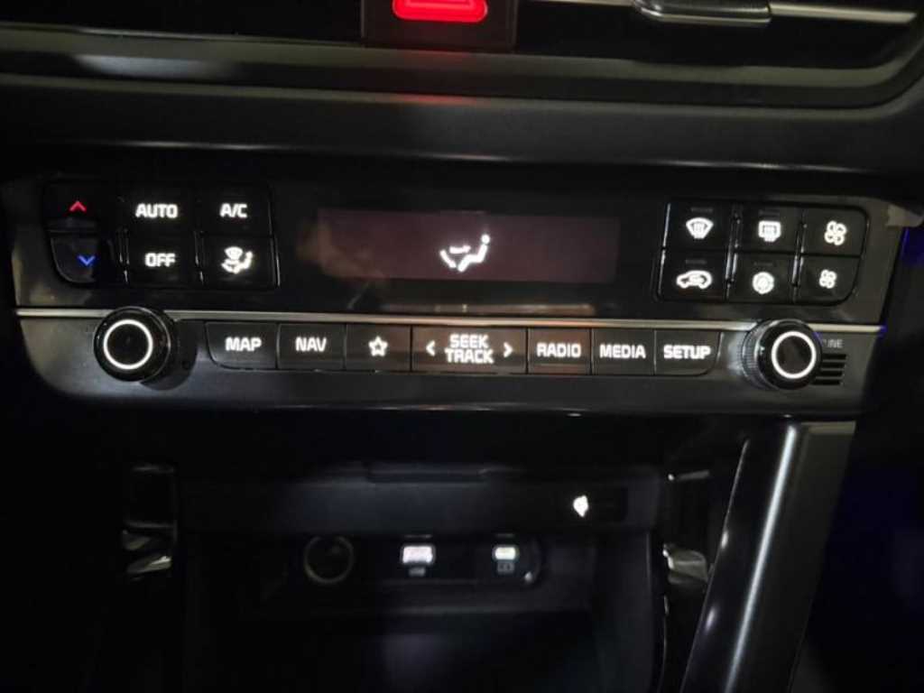 KIA Seltos - Vista 12