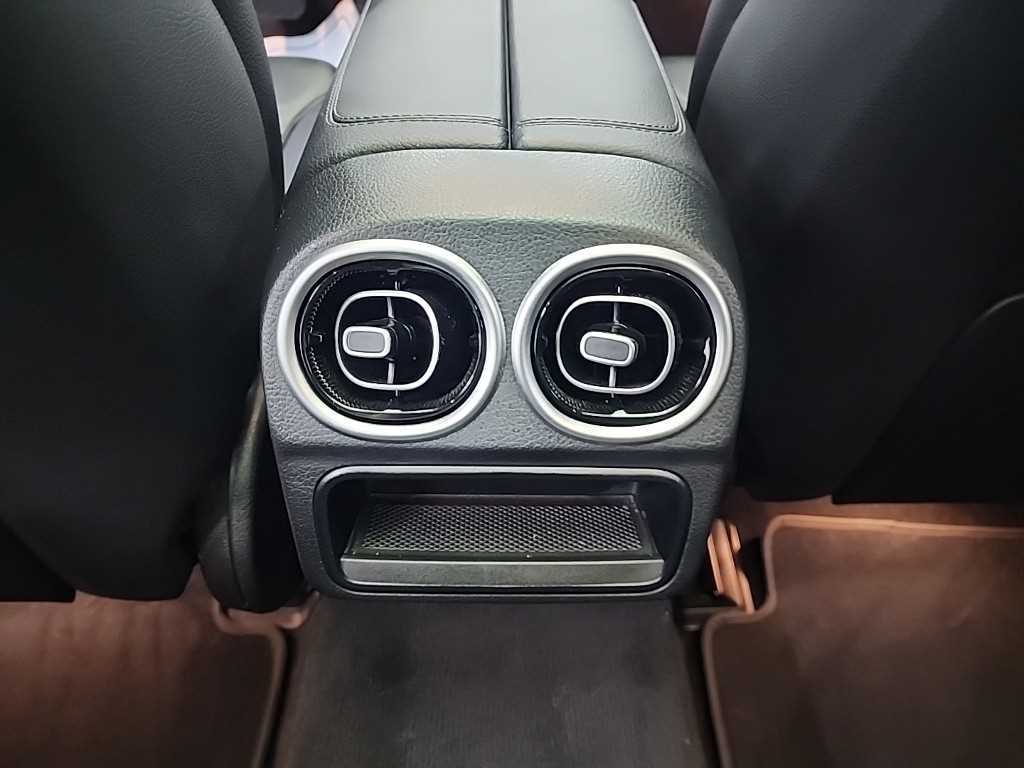 Mercedes Benz C Class 2022 Gris - Importación desde Corea - HF Imports Iquique - Foto 13