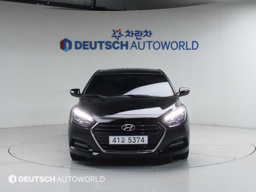 HYUNDAI i40 - Vista 3