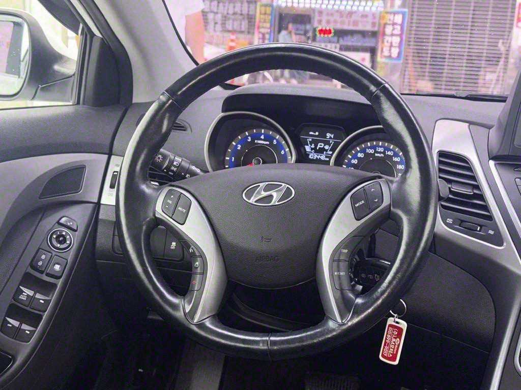 HYUNDAI Avante 2016 - Importación desde Corea - HF Imports Iquique - Foto 17