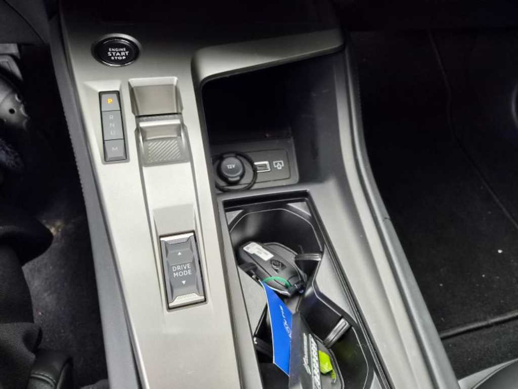 Peugeot 408 - Vista 6