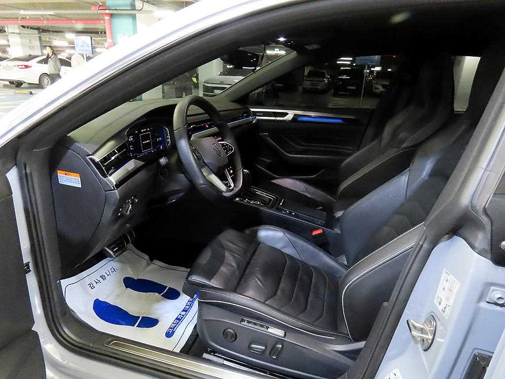 Volkswagen Arteon - Vista 6