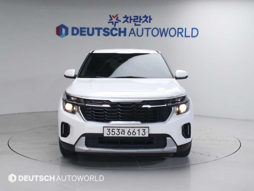 KIA Seltos - Vista 3