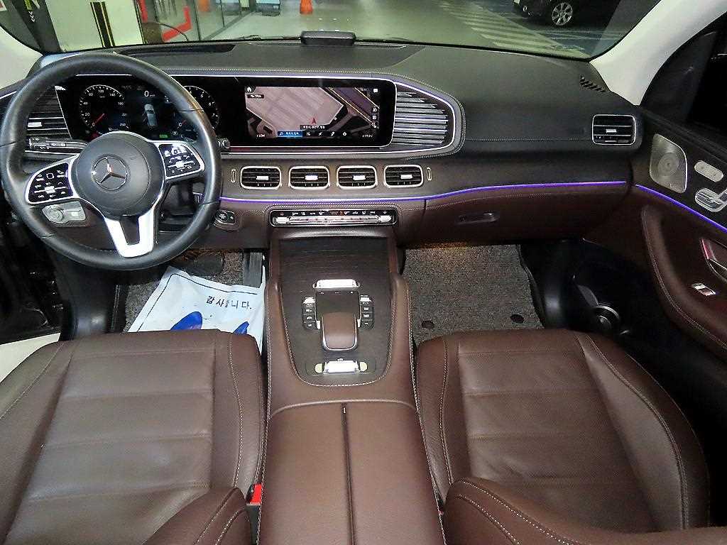 Mercedes Benz GLE Class - Vista 10