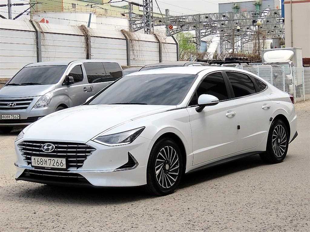 HYUNDAI Sonata 2021 Blanco - Importación desde Corea - HF Imports Iquique - Foto 1