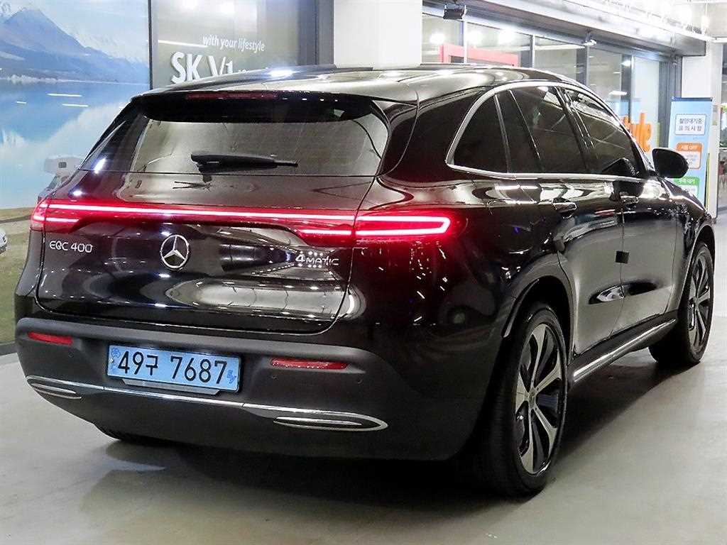 Mercedes Benz EQC - Vista 4