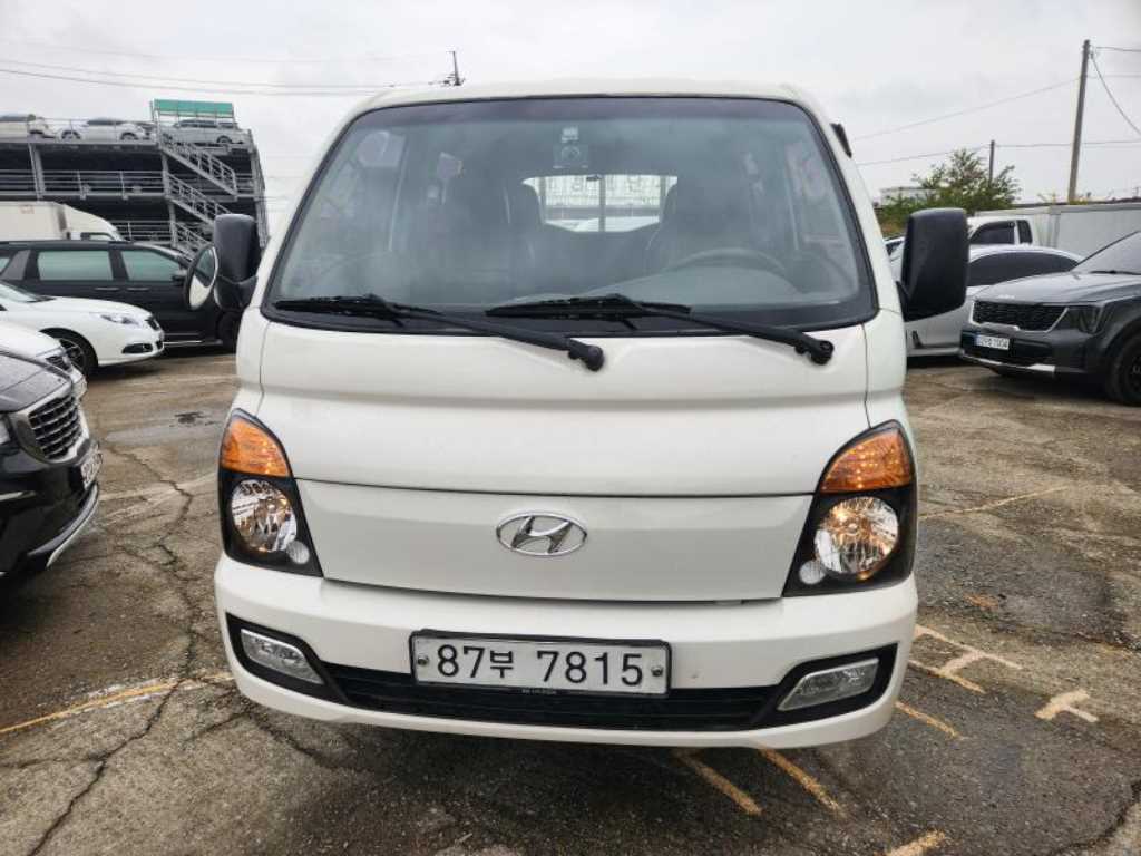 Small Truck Cargo (small) 2016 Blanco - Importación desde Corea - HF Imports Iquique - Foto 1