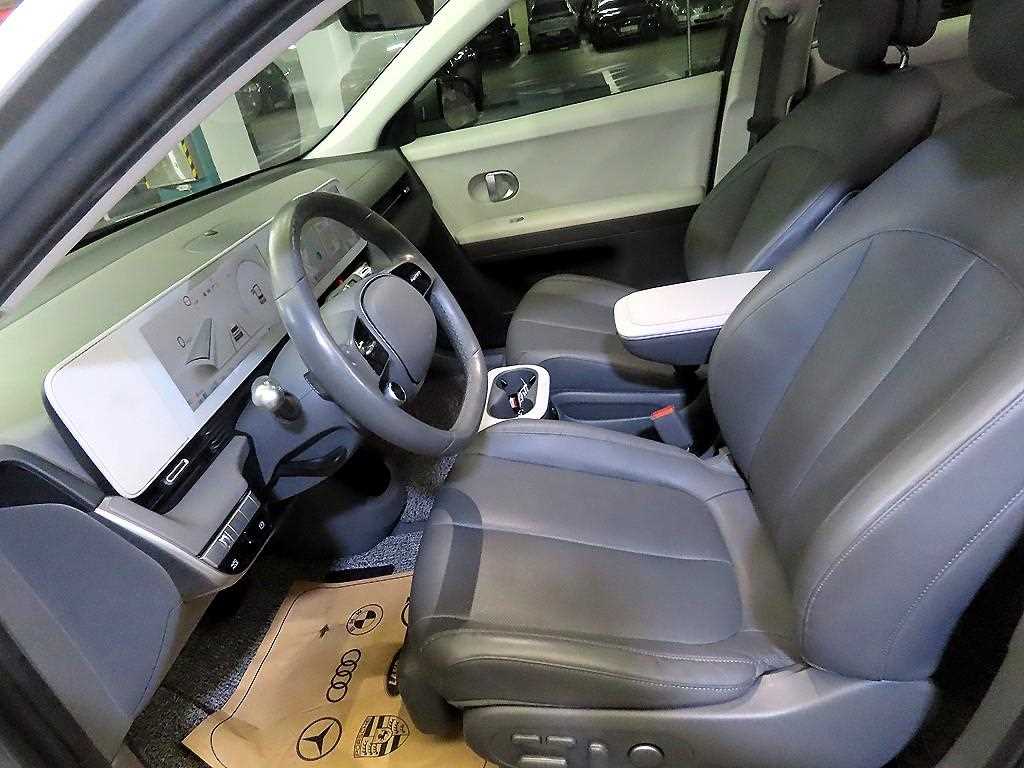 HYUNDAI Ioniq 5 - Vista 6