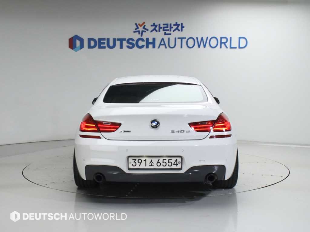 BMW 6 series - Vista 4