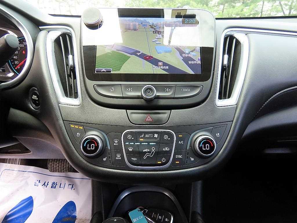 Chevrolet Malibu - Vista 12