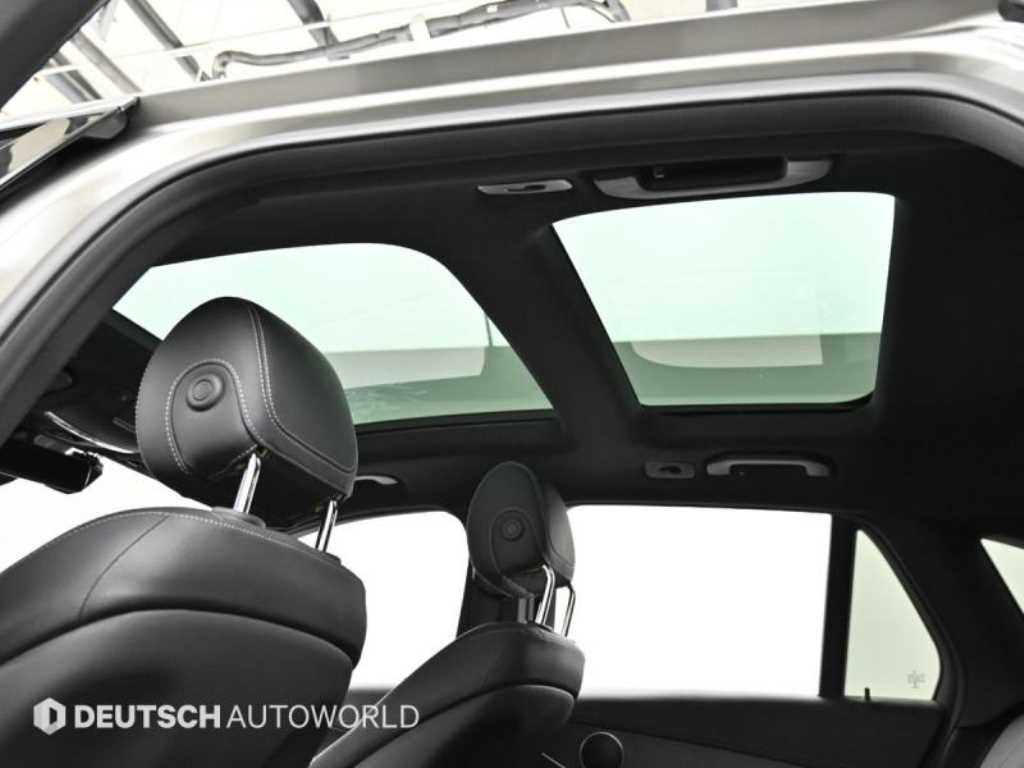 Mercedes Benz GLC Class - Vista 8