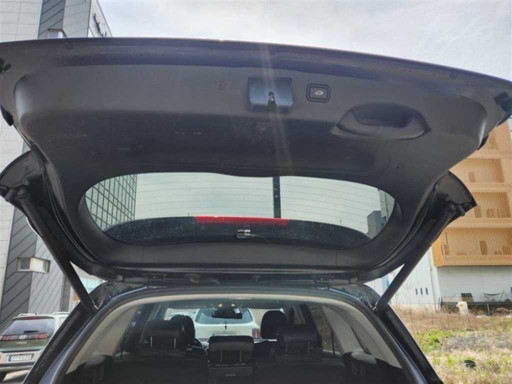 KIA Sorento - Vista 8