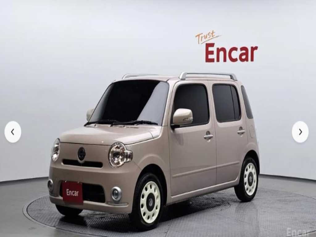 DAIHATSU Mira