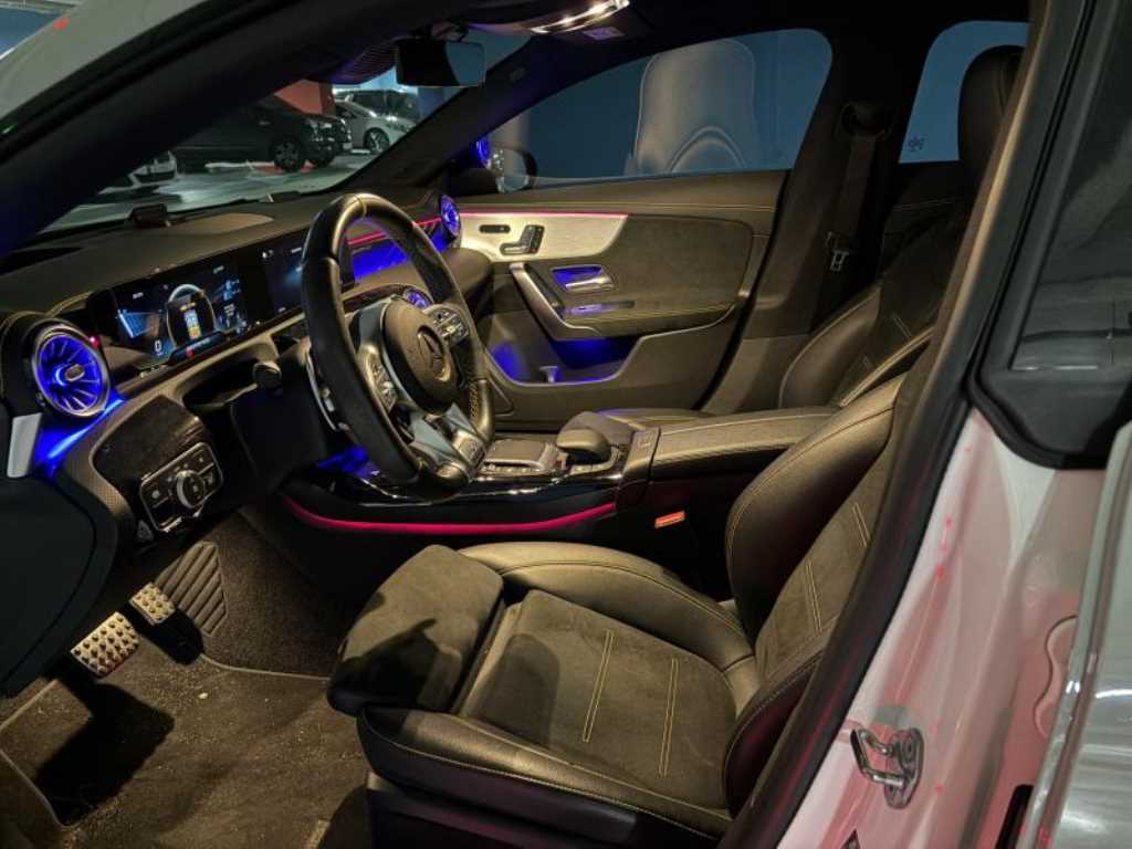 Mercedes Benz CLA Class - Vista 9