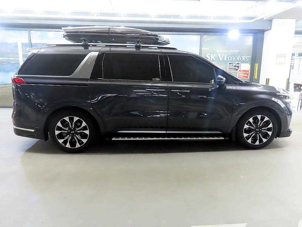 KIA Carnival - Vista 3