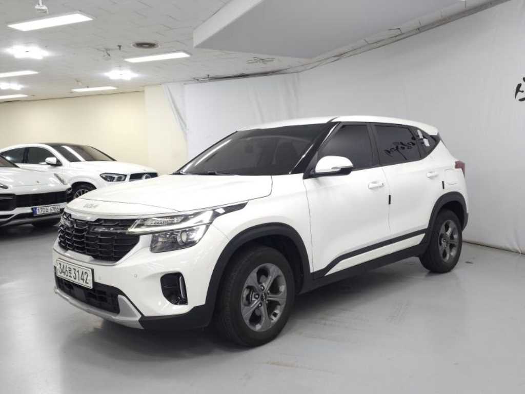 KIA Seltos - Vista 2
