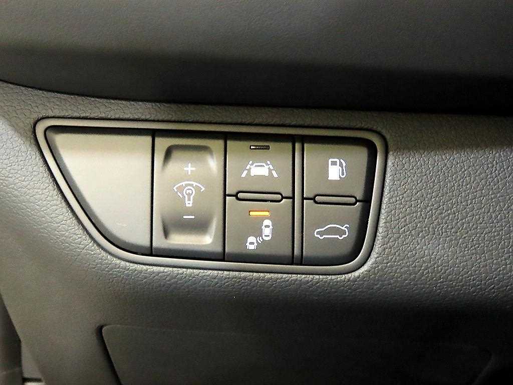 Genesis G70 2018 Negro - Importación desde Corea - HF Imports Iquique - Foto 14