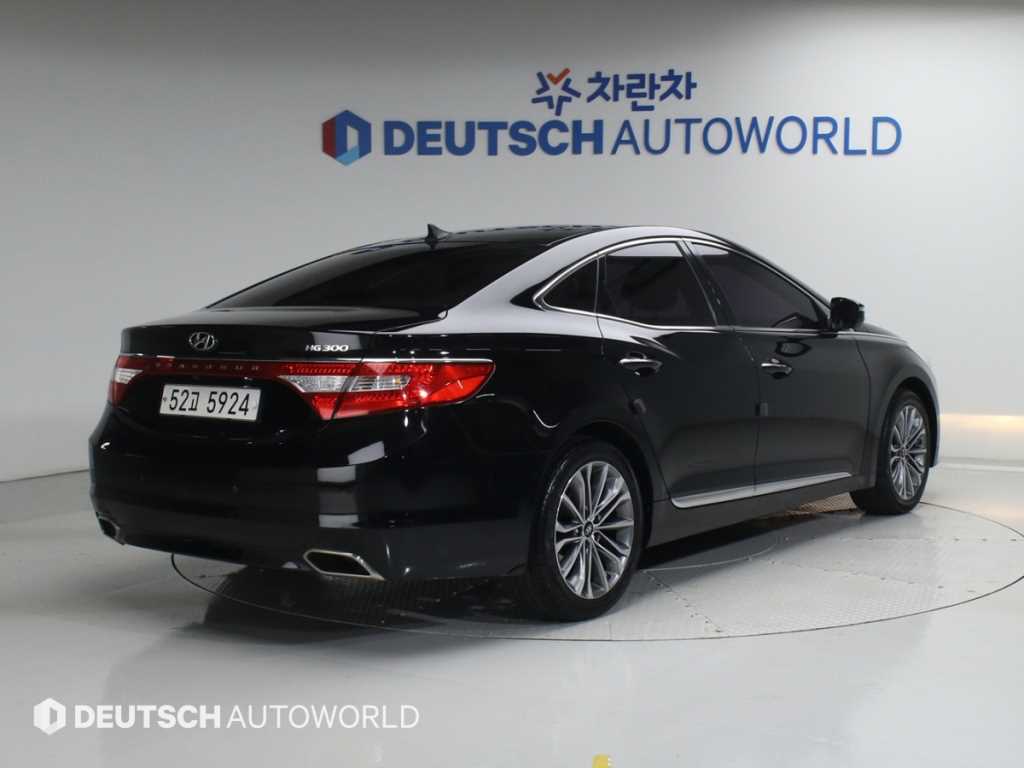 HYUNDAI Grandeur - Vista 2