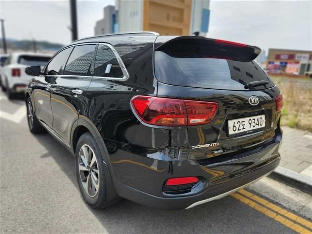 KIA Sorento - Vista 5