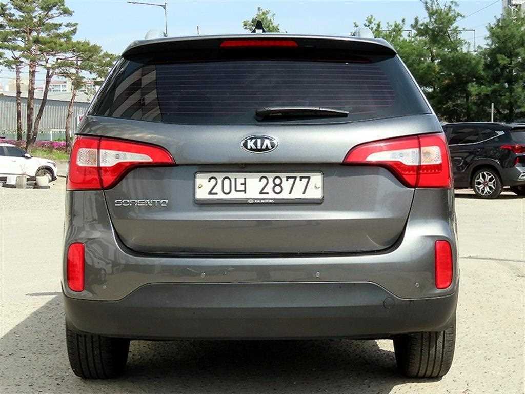 KIA Sorento - Vista 4