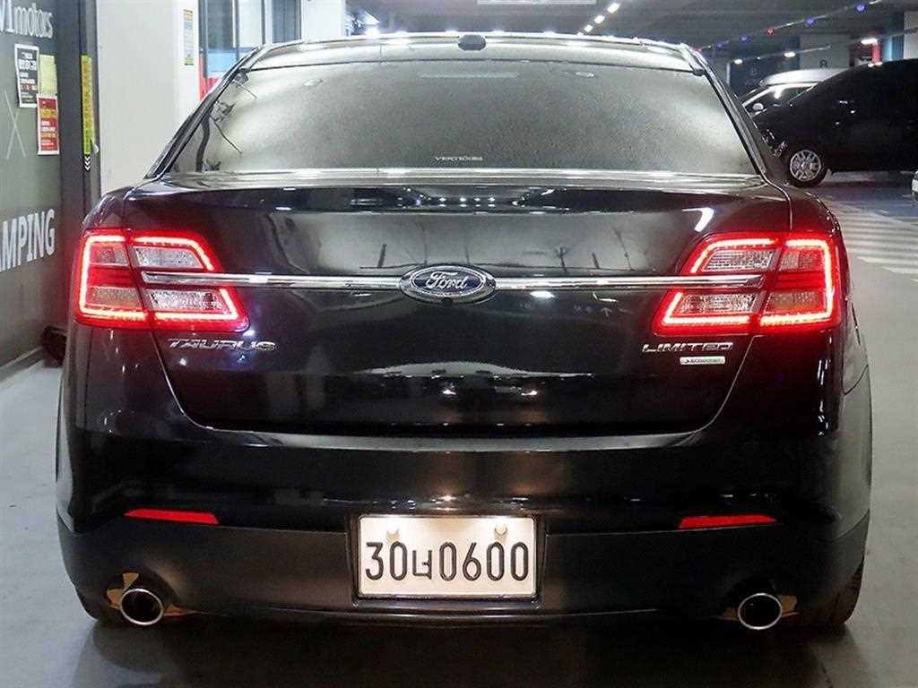 Ford Torus - Vista 5