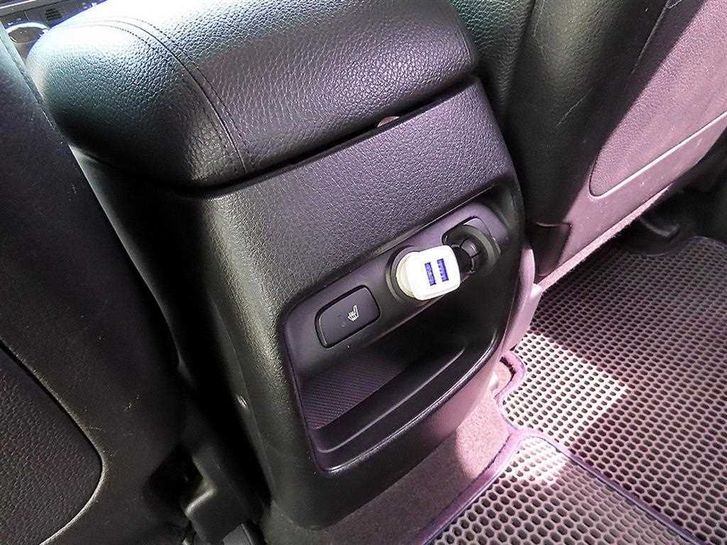 KIA Sorento 2014 Gris - Importación desde Corea - HF Imports Iquique - Foto 17