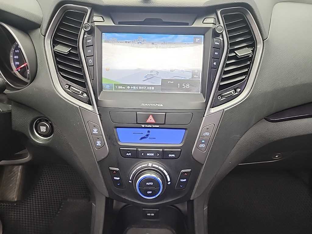 HYUNDAI Santa Fe - Vista 10