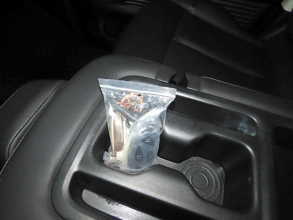 HYUNDAI Staria 2025 Blanco - Importación desde Corea - HF Imports Iquique - Foto 13