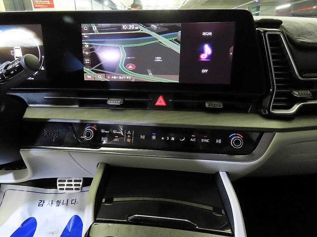 KIA Sportage - Vista 11
