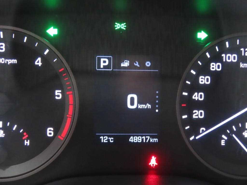 HYUNDAI Tucson - Vista 8