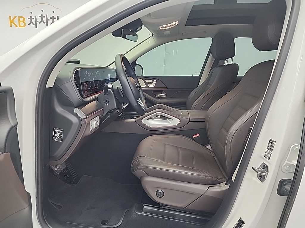 Mercedes Benz GLE Class - Vista 11